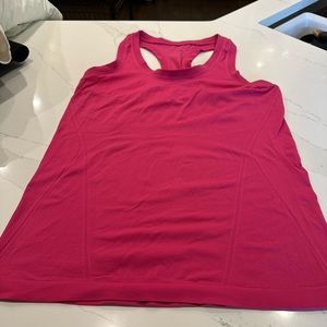 Athleta, momentum tank, size medium, pink